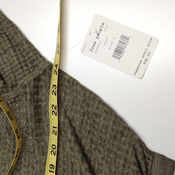 We The Free South Side Thermal Top. NWT - Picture 7 of 8